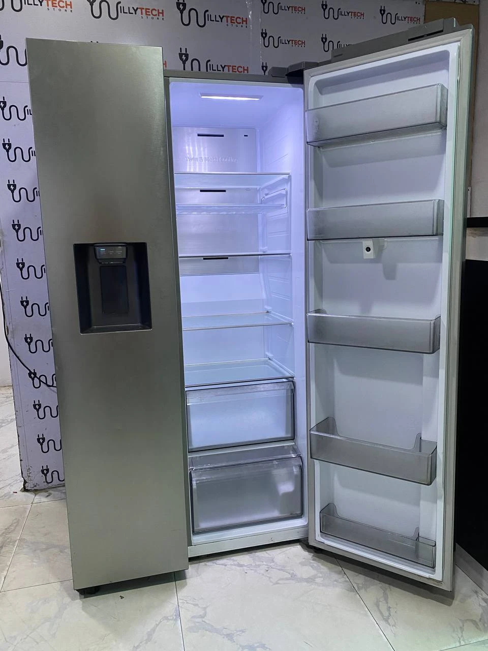 Samsung 750L side by side refrigerator + cold water  dispenser