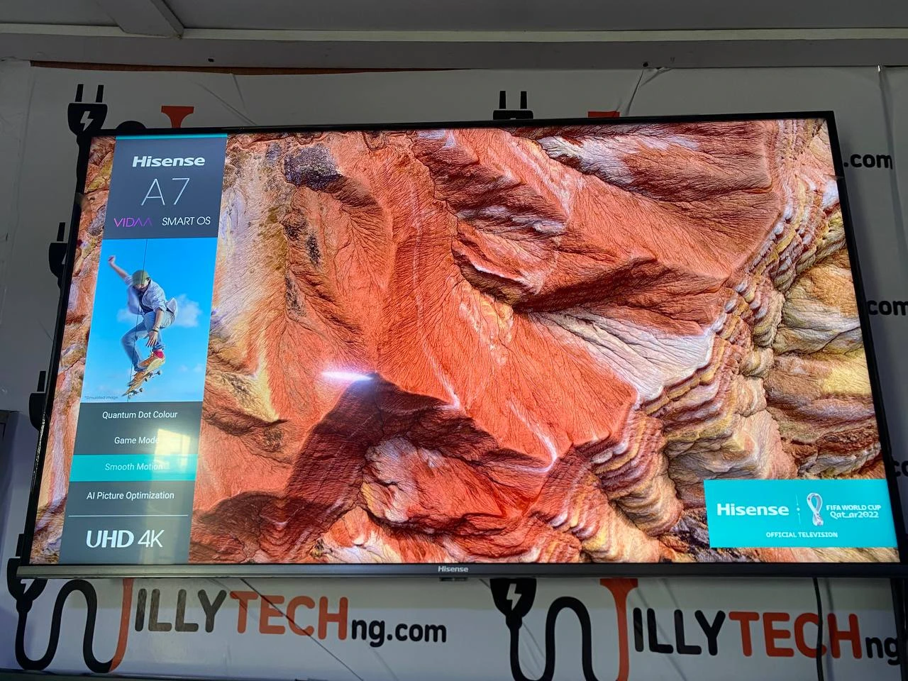 Hisense 43” VIDAA Smart OS (A7) 4K HDR Flat Screen Tv