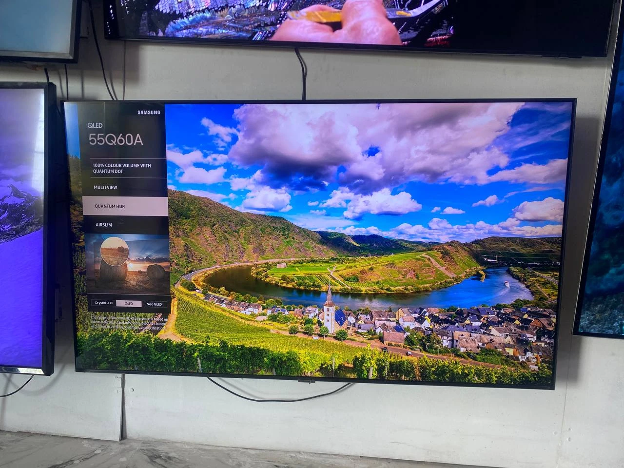 Samsung 55” Smart QLED (5...